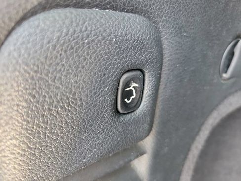 Used 2020 Jeep Grand Cherokee Limited w/ Luxury Group II RWD image 22