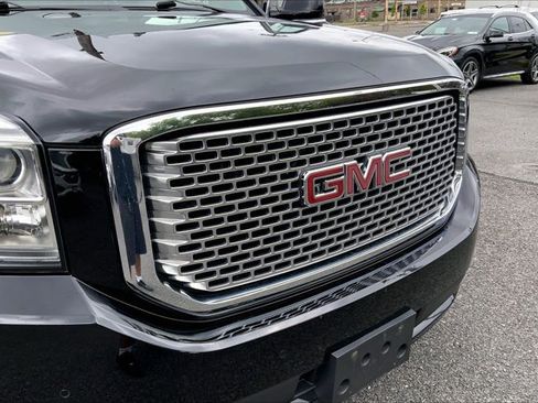 Used 2017 GMC Yukon XL Denali w/ Open Road Package AWD/4WD image 31