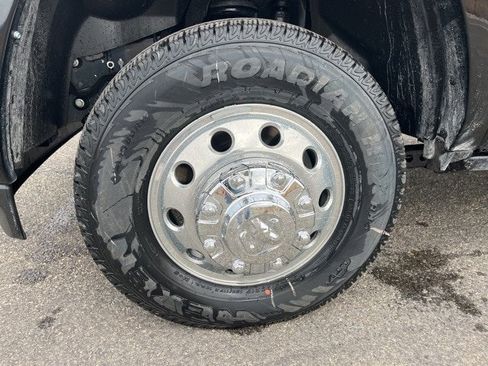 New 2026 RAM 3500 Longhorn image 9