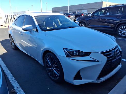 Used 2017 Lexus IS 200t image 2