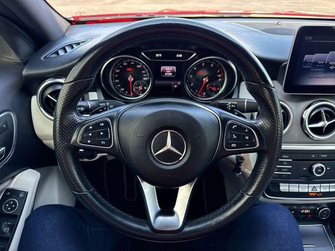 Used 2020 Mercedes-Benz GLA 250 GLA 250 image 14