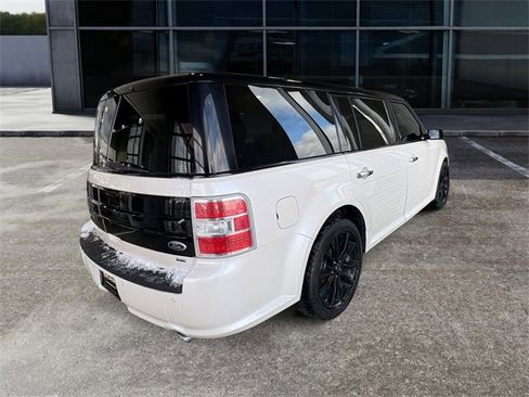 Used 2016 Ford Flex Limited w/ Limited Appearance Package image 4