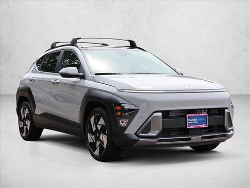 Used 2026 Hyundai Kona Limited FWD image 3