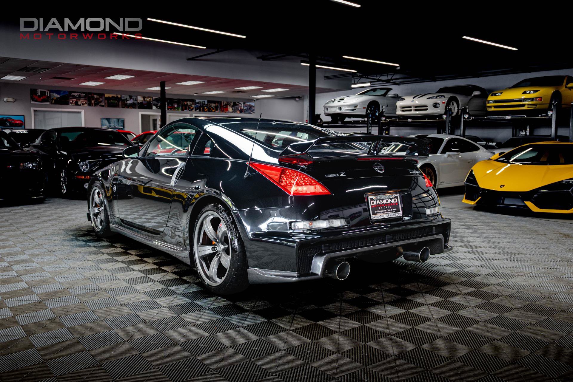Used 2007 Nissan 350Z NISMO RWD image 10