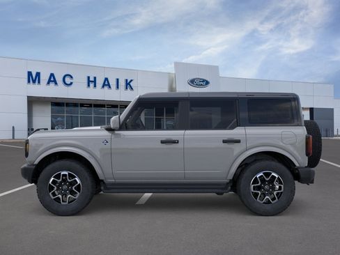 New 2026 Ford Bronco Outer Banks AWD/4WD image 21