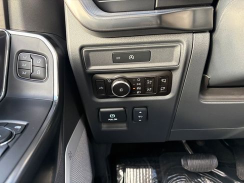 New 2025 Ford F150 Platinum w/ Equipment Group 702A High image 30