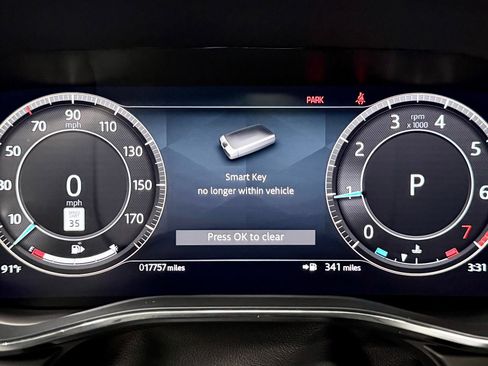 Used 2024 Jaguar F-PACE R-Dynamic S image 26