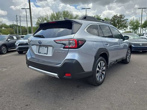 Used 2025 Subaru Outback Limited w/ Tech Package 3 AWD/4WD image 8