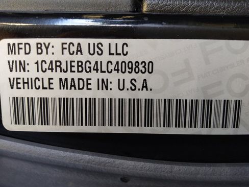 Used 2020 Jeep Grand Cherokee Limited X RWD image 33