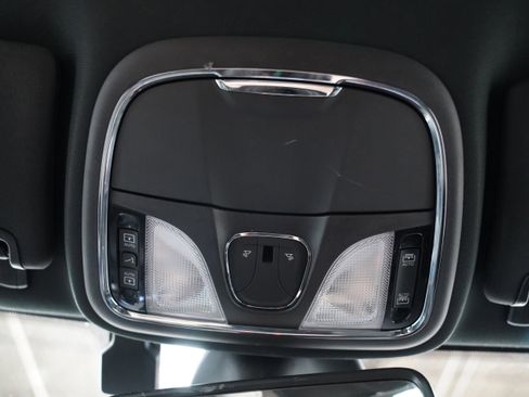 Used 2021 Jeep Cherokee Latitude Lux 80th Anniv w/ Quick Order Package 26U 80TH AWD/4WD image 30