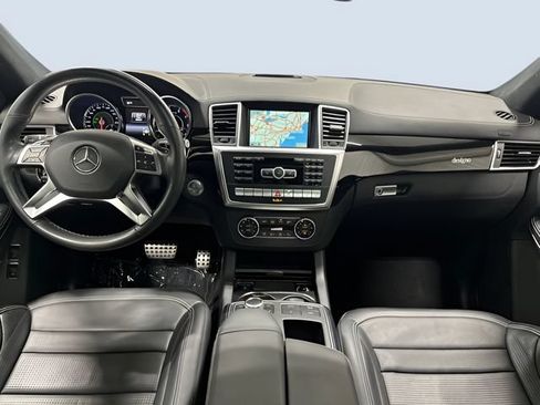 Used 2015 Mercedes-Benz GL 63 AMG 4MATIC image 12