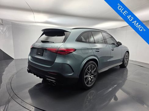 Used 2025 Mercedes-Benz GLC 43 AMG 4MATIC image 4