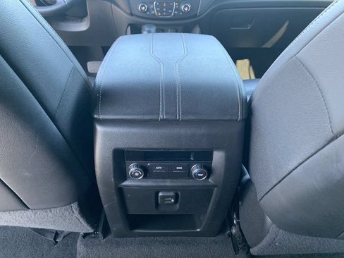 Certified 2023 Chevrolet Traverse LT AWD/4WD image 19