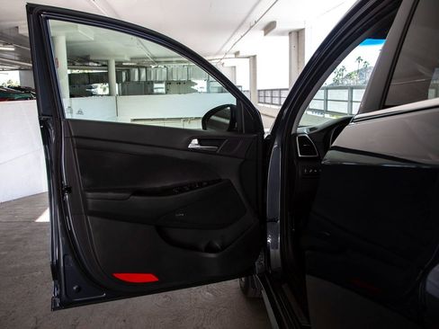 Used 2019 Hyundai Tucson Ultimate image 10