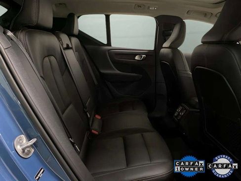Used 2025 Volvo XC40 B5 Plus image 79