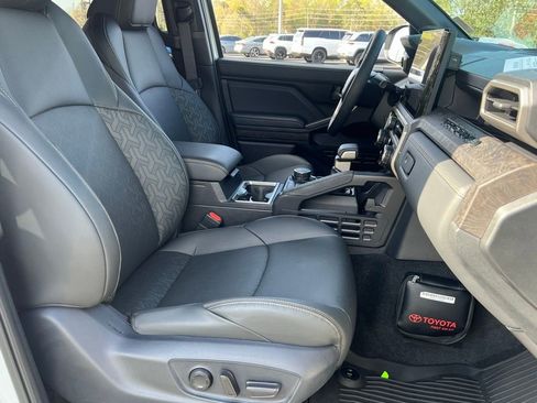 Certified 2025 Toyota Tacoma Limited image 19