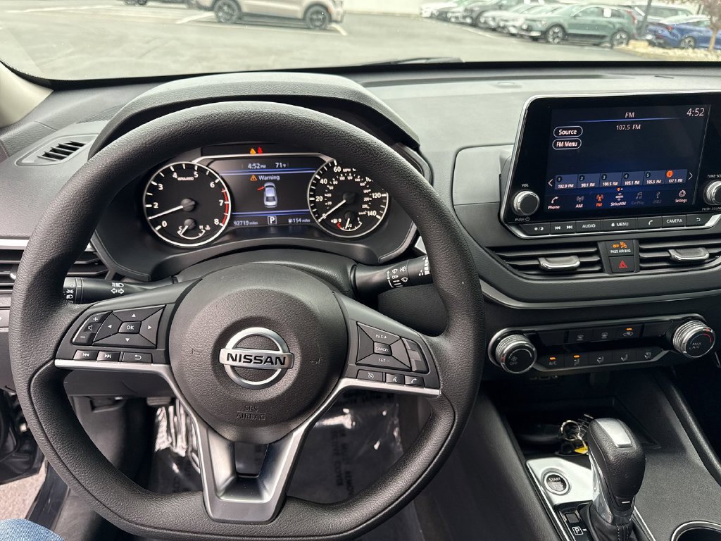 Used 2022 Nissan Altima 2.5 SV FWD image 20