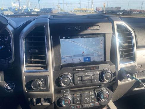 Used 2018 Ford F250 Lariat w/ Lariat Ultimate Package AWD/4WD image 13