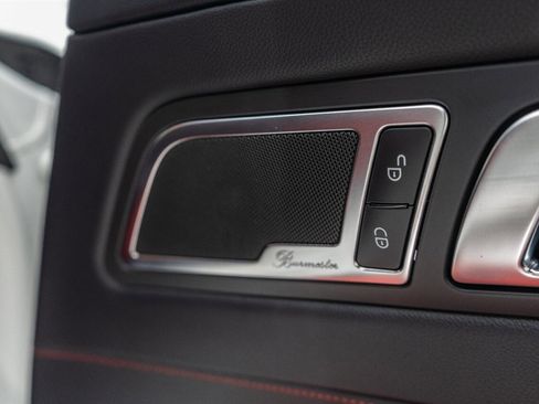 Used 2018 Mercedes-Benz AMG GT Base image 75