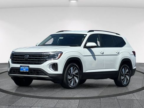 Used 2024 Volkswagen Atlas SE AWD/4WD image 9