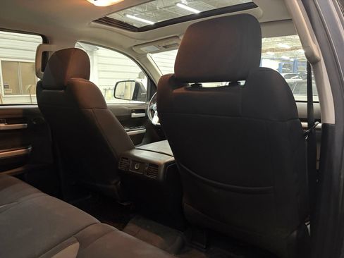 Used 2019 Toyota Tundra SR5 AWD/4WD image 29
