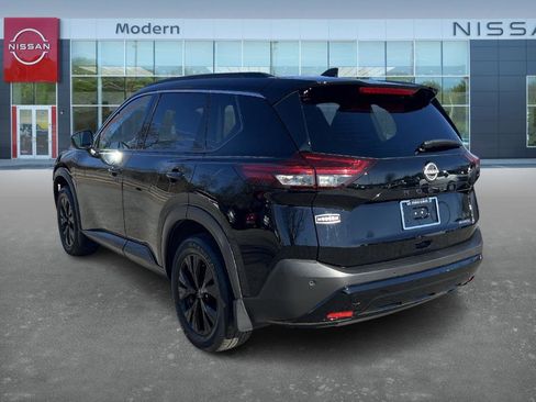 Certified 2023 Nissan Rogue SV w/ SV Premium B Package image 7