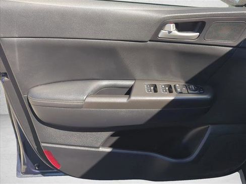 Used 2017 Kia Sportage EX FWD image 10