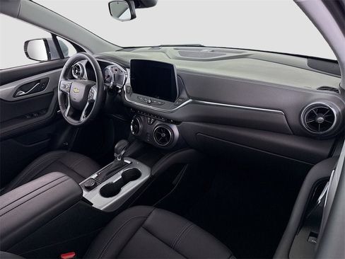 Used 2024 Chevrolet Blazer LT image 20