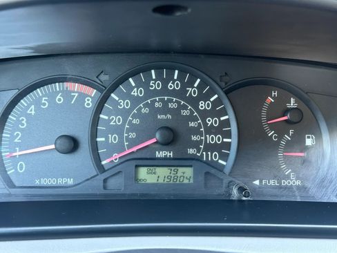 Used 2007 Toyota Corolla CE FWD image 4