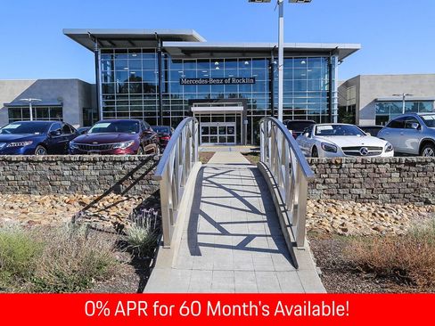 Certified 2025 Mercedes-Benz GLA 250 image 27