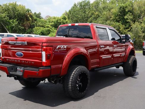 Used 2018 Ford F250 Lariat w/ Lariat Ultimate Package AWD/4WD image 6