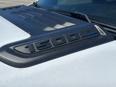 Used 2024 RAM 1500 Laramie AWD/4WD image 10