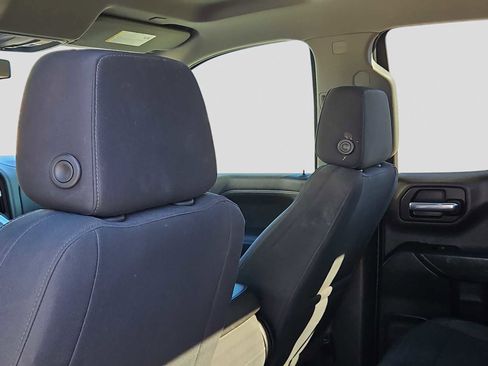 Used 2019 Chevrolet Silverado 1500 LT w/ Texas Edition image 16