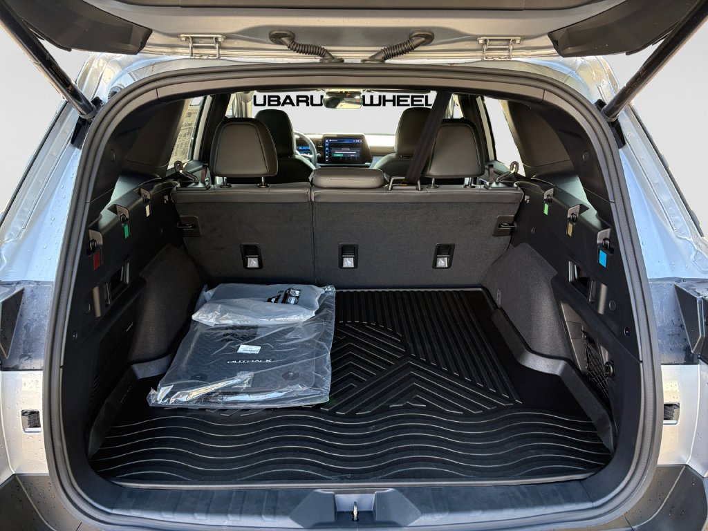 New 2026 Subaru Outback Limited AWD/4WD image 21