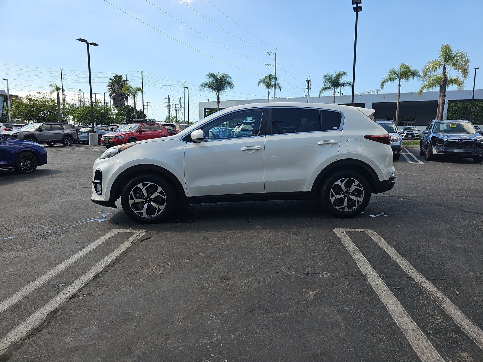 Used 2021 Kia Sportage LX FWD image 4
