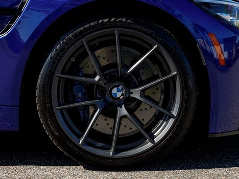 Used 2019 BMW M4 CS w/ Executive Package image 13