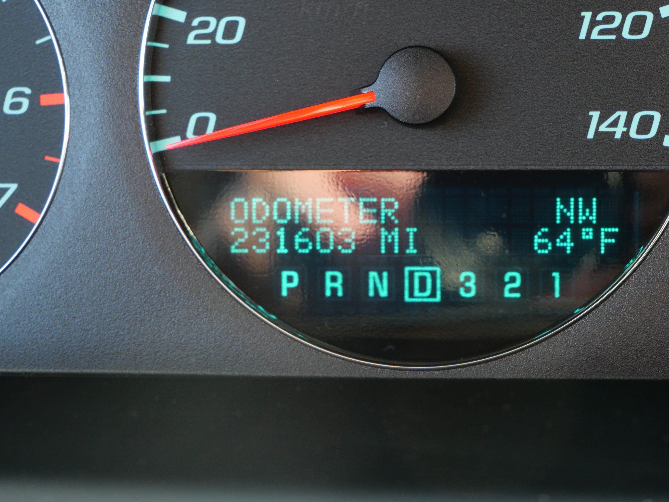 Used 2011 Chevrolet Impala LT w/ Luxury Edition Package FWD image 35