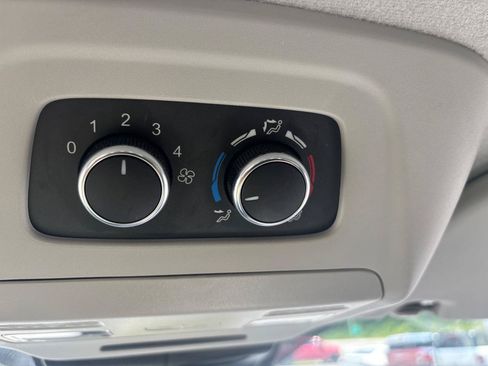 Used 2024 Ford Transit 350 XLT RWD image 19