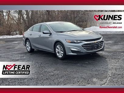 Used 2025 Chevrolet Malibu LT