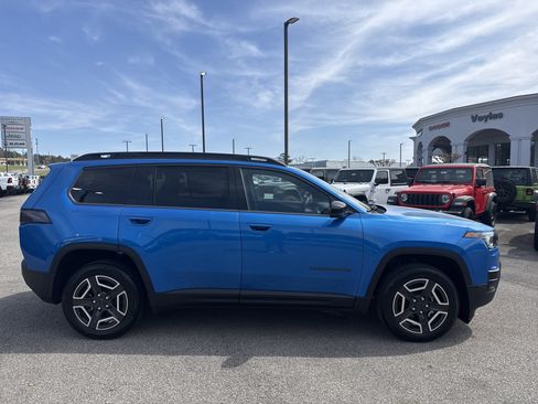 New 2026 Jeep Cherokee Limited AWD/4WD image 8