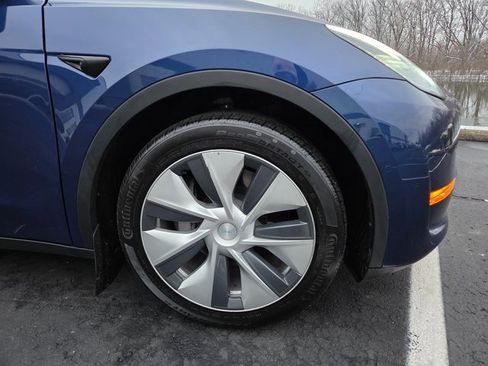 Used 2020 Tesla Model Y Long Range image 5