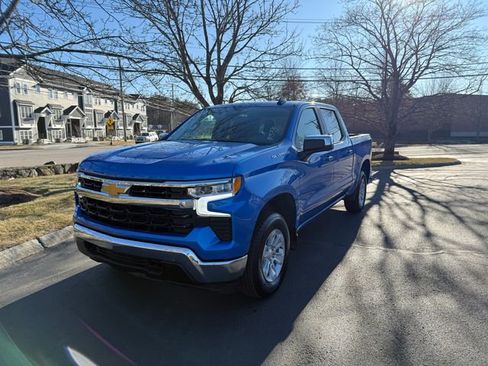 Used 2025 Chevrolet Silverado 1500 LT image 14