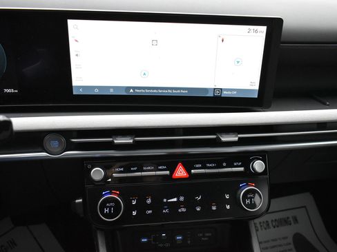 Used 2025 Hyundai Santa Cruz Limited image 27