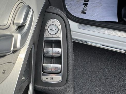 Used 2019 Mercedes-Benz C 300 4MATIC Sedan image 21