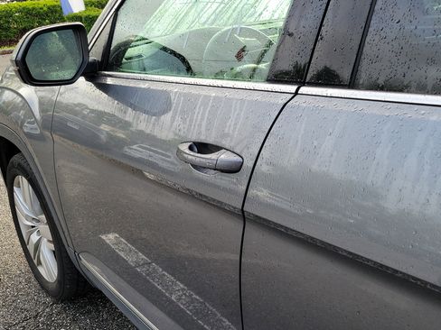 Used 2018 Volkswagen Atlas SEL Premium image 29