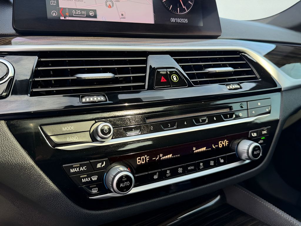 Used 2019 BMW 530i xDrive w/ Luxury Package AWD/4WD image 49