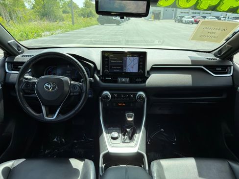 Used 2019 Toyota RAV4 XSE w/ Carpet Mat Package AWD/4WD image 26
