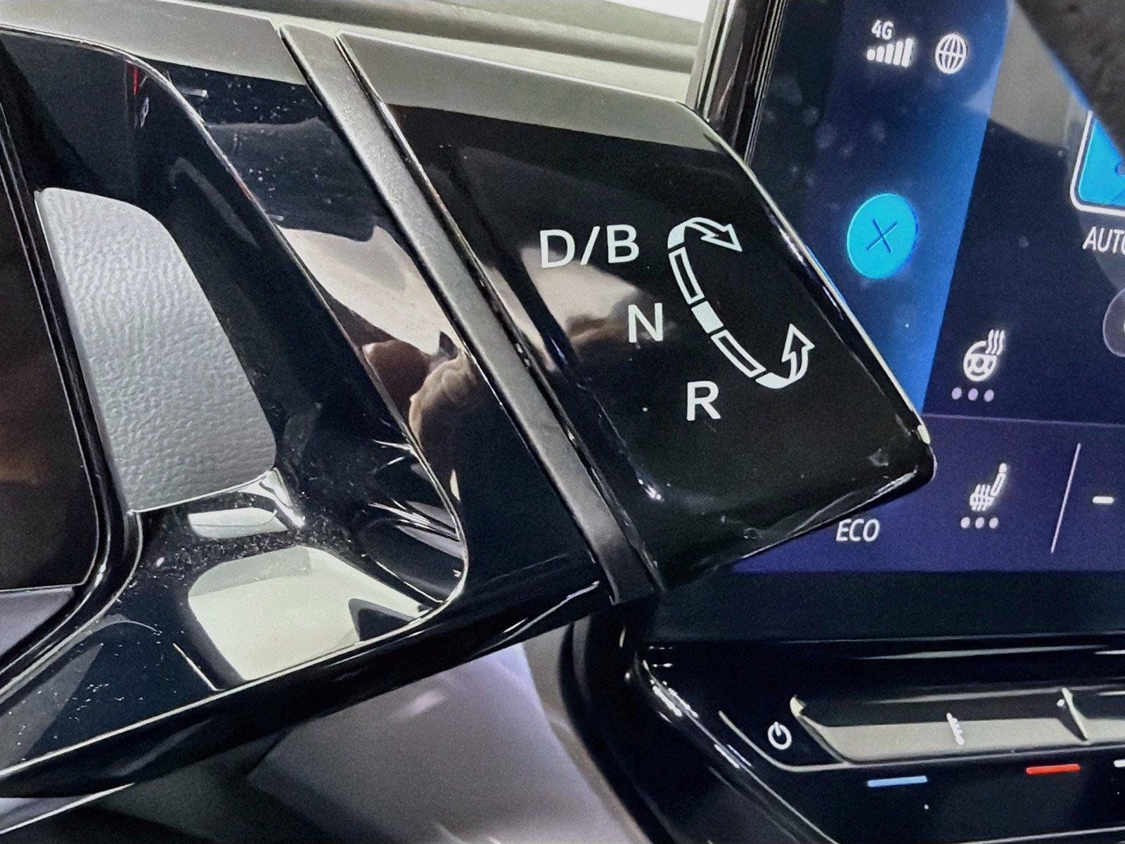 Certified 2024 Volkswagen ID.4 S RWD image 17