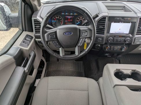 Used 2017 Ford F150 XLT w/ Equipment Group 302A Luxury RWD image 15