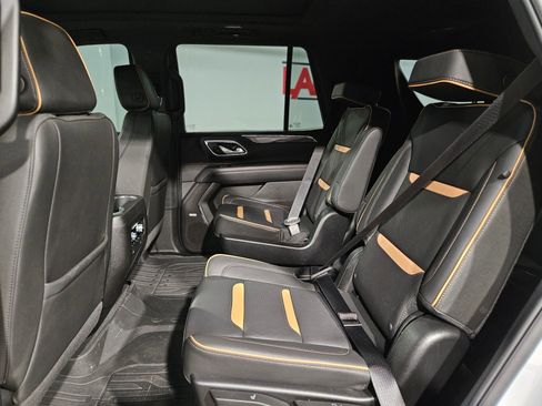 Used 2024 GMC Yukon AT4 w/ AT4 Premium Plus Package image 39